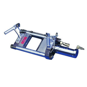 Veiste sarvede lõikur HG12